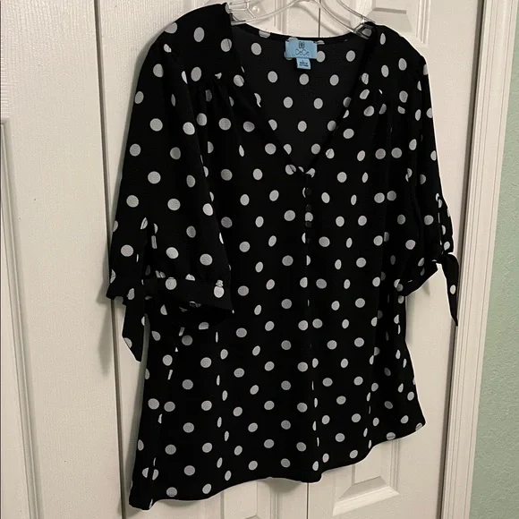 CeCe Black and White Polka Dot Blouse v neck - Picture 2 of 6